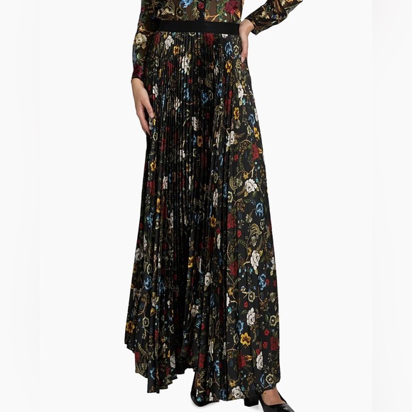 Alice + Olivia KATZ PLEATED MAXI SKIRT in Tapestry Trails Sm Black - Picture 4 of 10